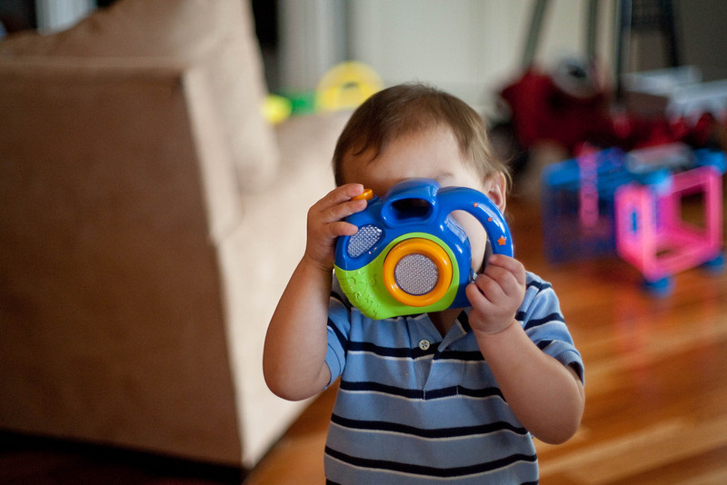 IMAGE: http://mrigsby.smugmug.com/Family/Zane-new/AJAF3563/1260592420_6hDmwXf-L.jpg